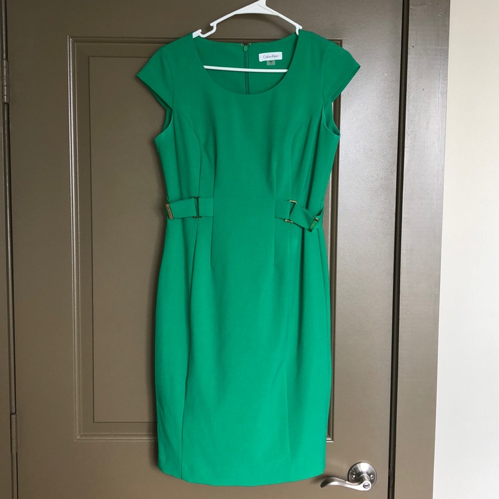 Emerald Green Size 4 Calvin Klein Dress